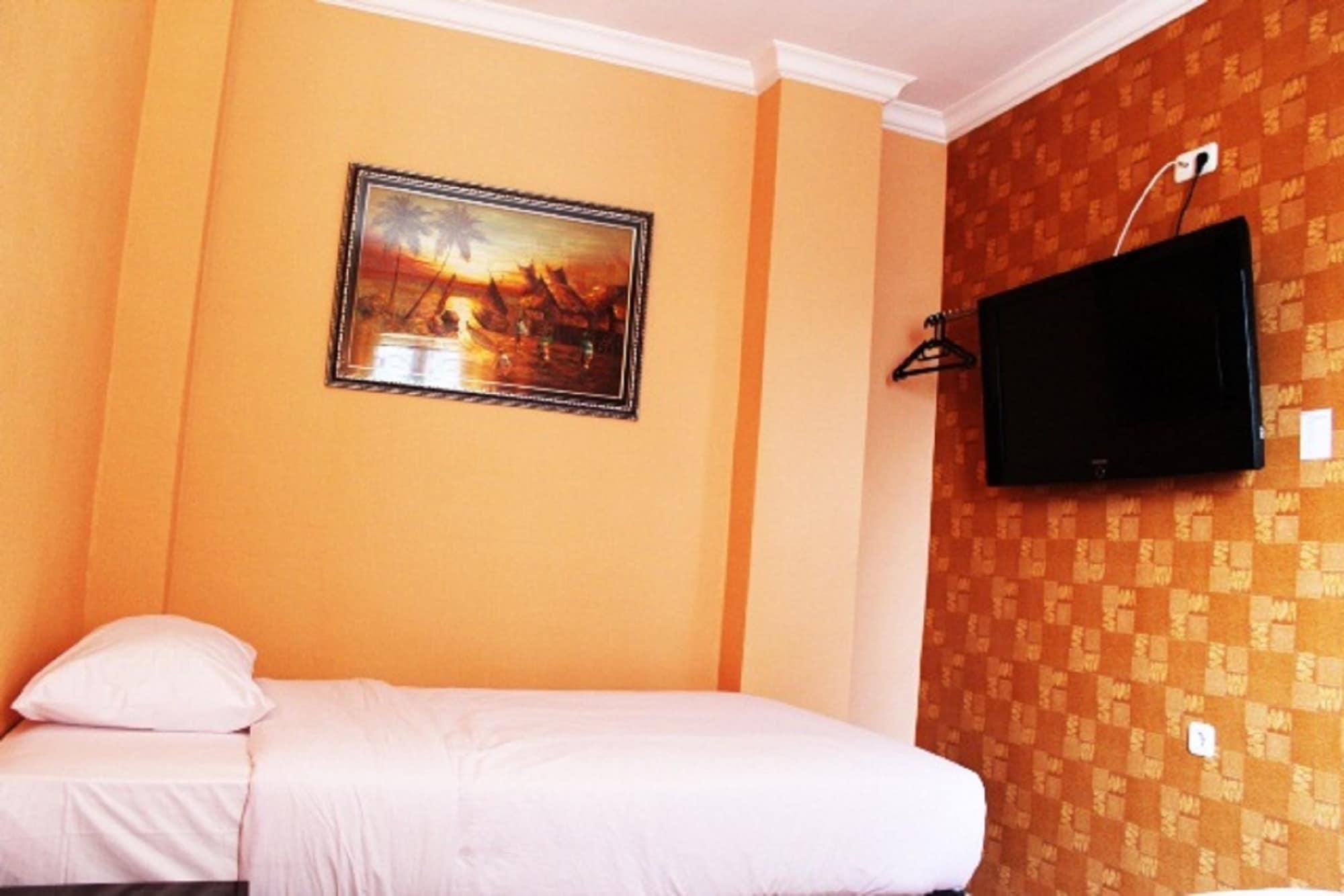 Twins Hotel Jakarta Buitenkant foto